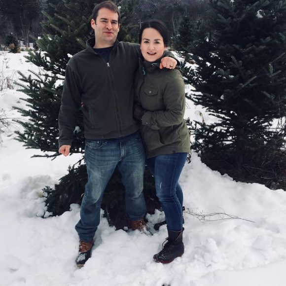 Hi I am Amy! I am a buyer and a seller! :D - Picture 3 of 3